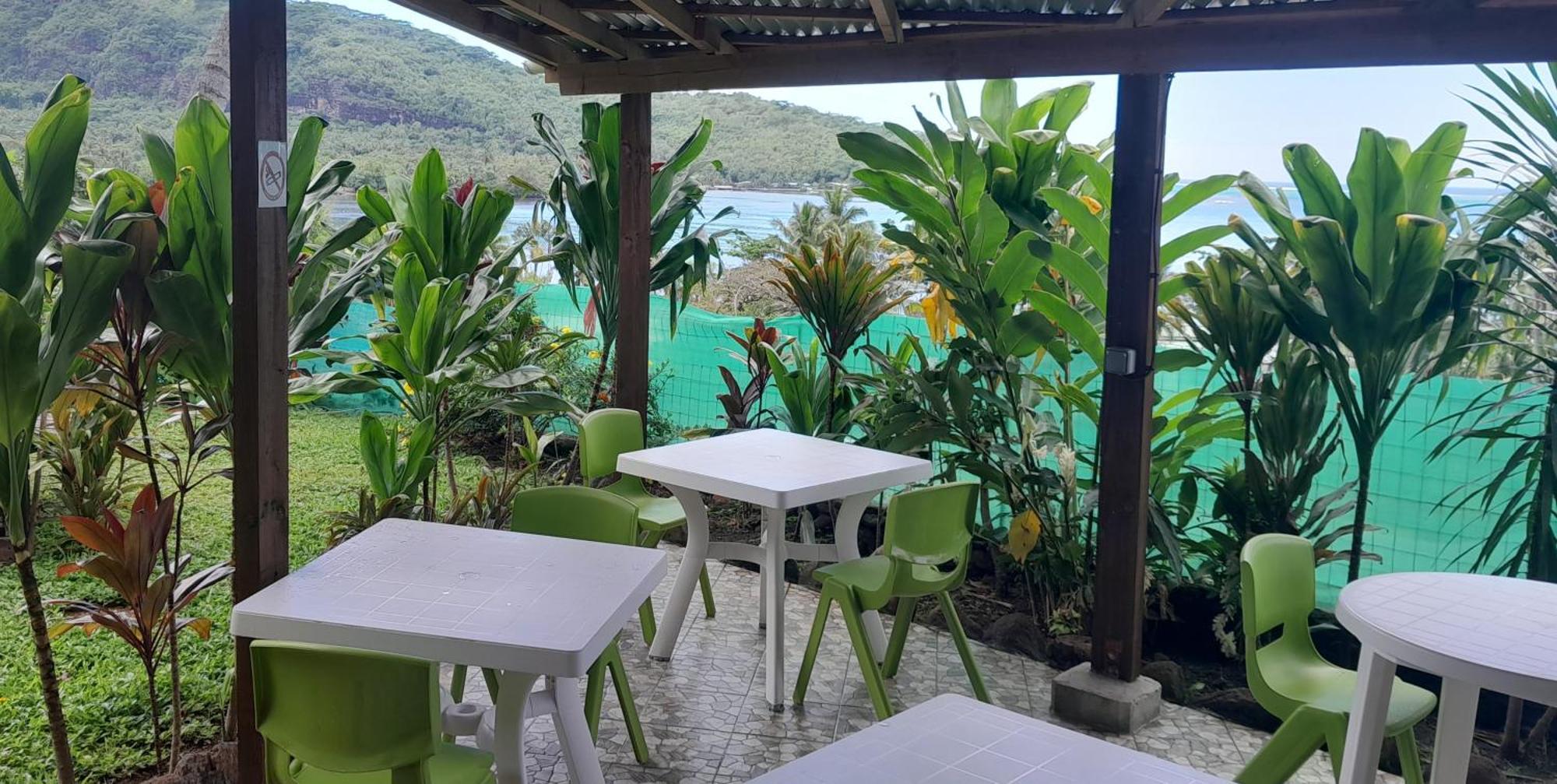 Fare Arana Moorea Guesthouse Atiha Екстериор снимка