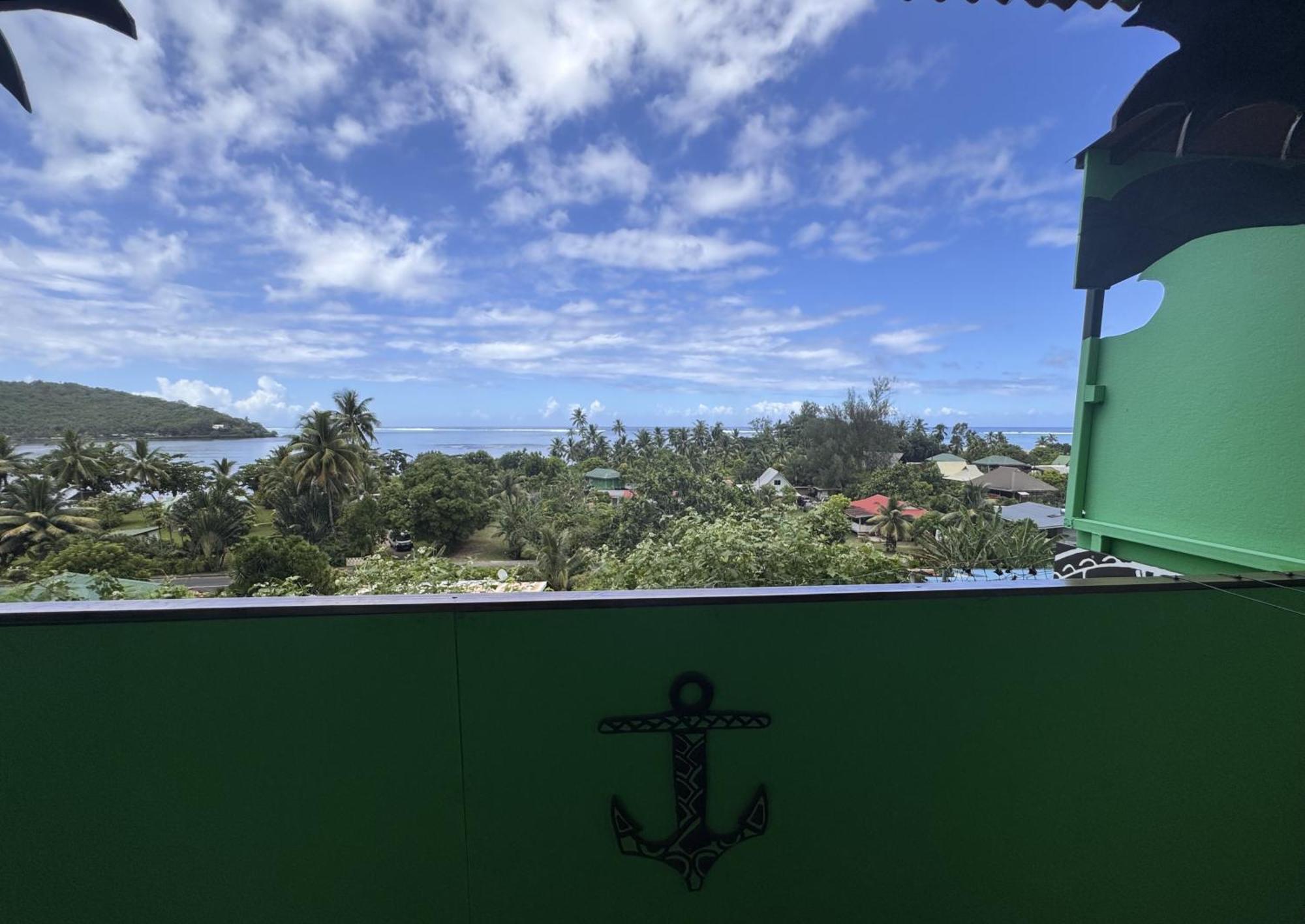 Fare Arana Moorea Guesthouse Atiha Екстериор снимка